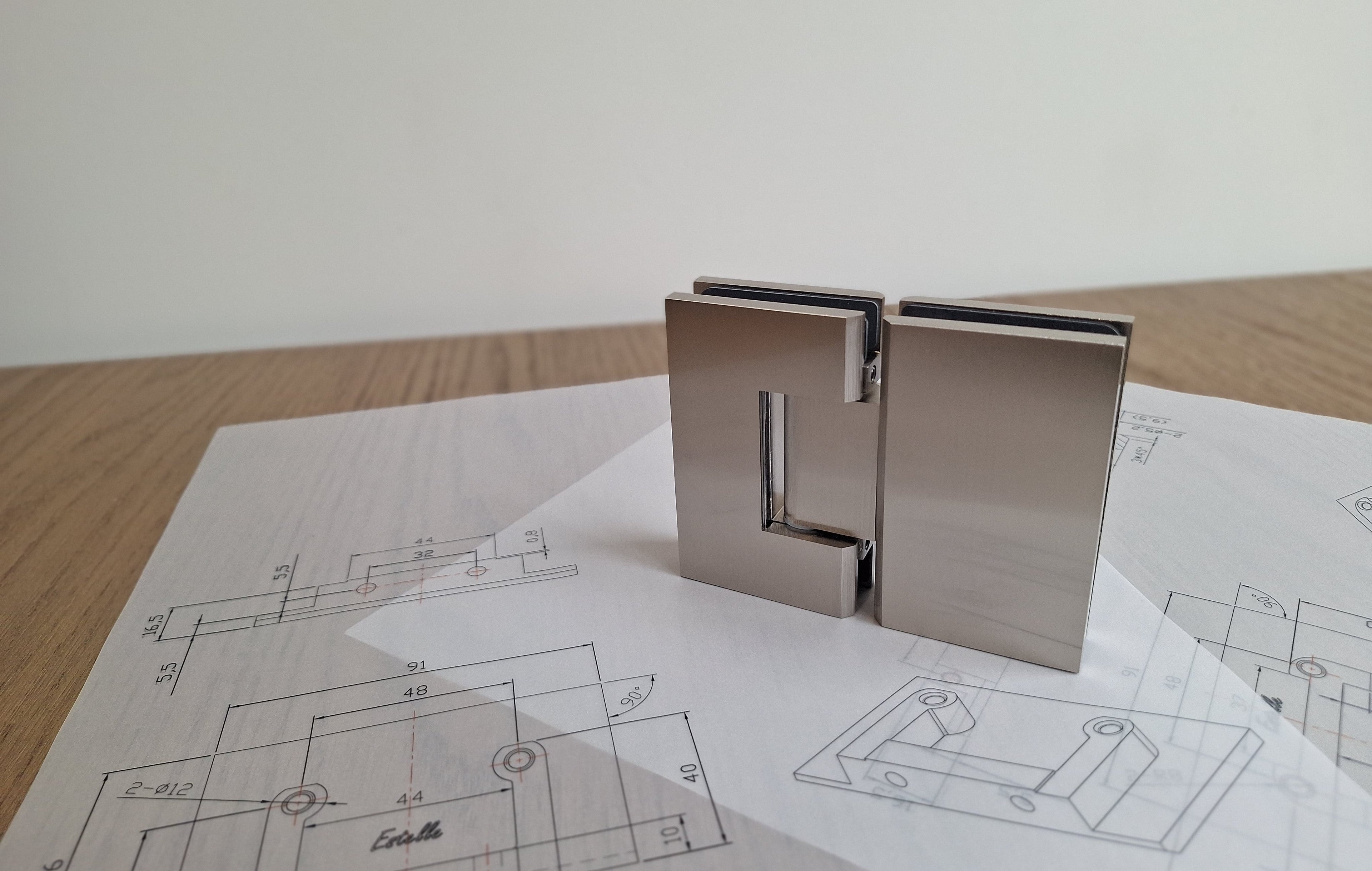 Stealth Hinges