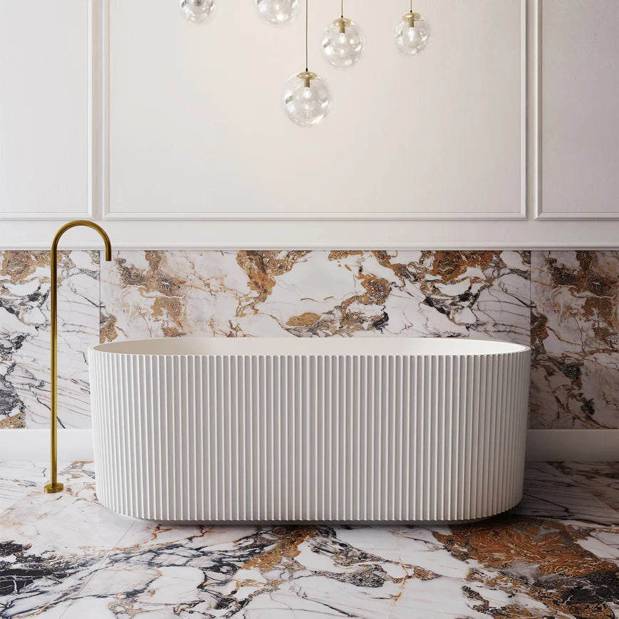 Cassa Designs V-Groove Round Back To Wall Bath Matte White
