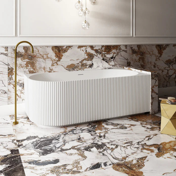 Cassa Designs V-Groove Corner Back To Wall Bath Matte White - Right Hand Corner