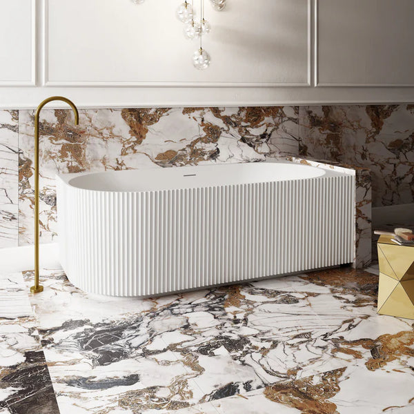 Cassa Designs V-Groove Corner Back To Wall Bath Matte White - Right Hand Corner