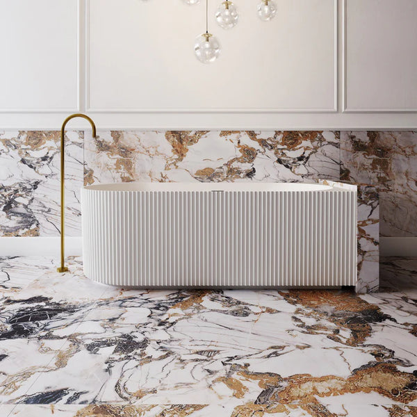 Cassa Designs V-Groove Corner Back To Wall Bath Matte White - Right Hand Corner